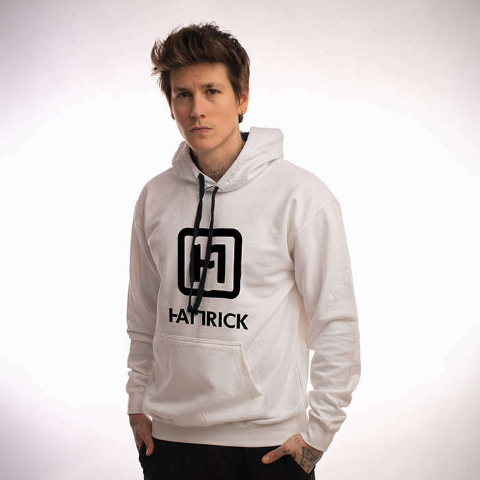 VERTICAL LOGÓ FEHÉR  HOODIE