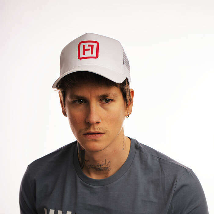 IKON LOGÓ FEHÉR TRUCKER